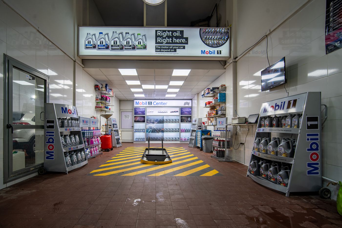 Mobil 1 Center service bay interior